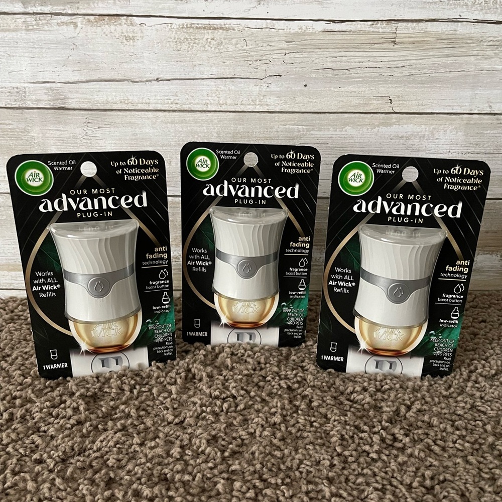 Airwick advanced scented oil warmer bundle plug-in aromatherapy diffuser‎ scent